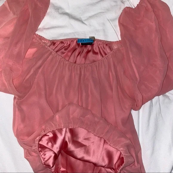 ALICE + OLIVIA | Alta Peasant Silk Blouse - Picture 4 of 6